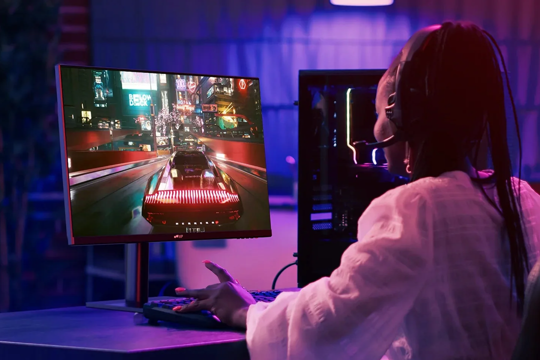 Mobile Pixels gaming monitor